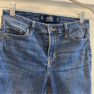 Hollister Mid Rise Super Skinny Jean Size 3S